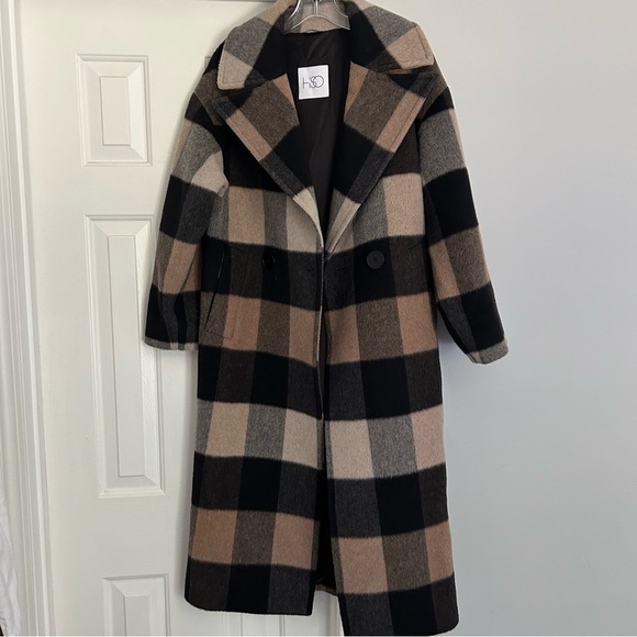 HiSo (hide society) Isabella long cashmere blend coat in camel buffalo plaid - Picture 11 of 13